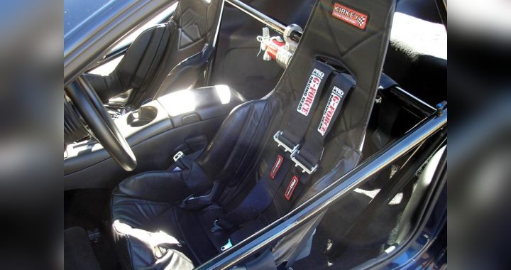 Drag Race Car Seatbelt: Ultimate Safety and Performance Guide